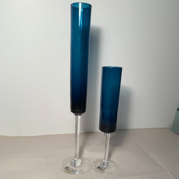 Two Gorgeous long-stemmed glass Vases, sizes 8" and 12", Marine Blue - Picture 8 of 10